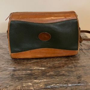 Vintage Dooney & Bourke Green and Brown Leather Crossbody bag